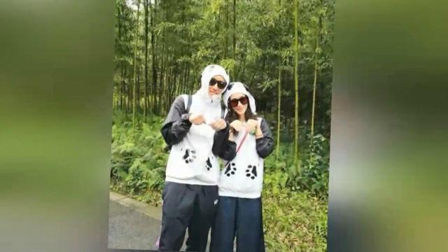 男子拉车门盗窃,顺走16瓶白酒